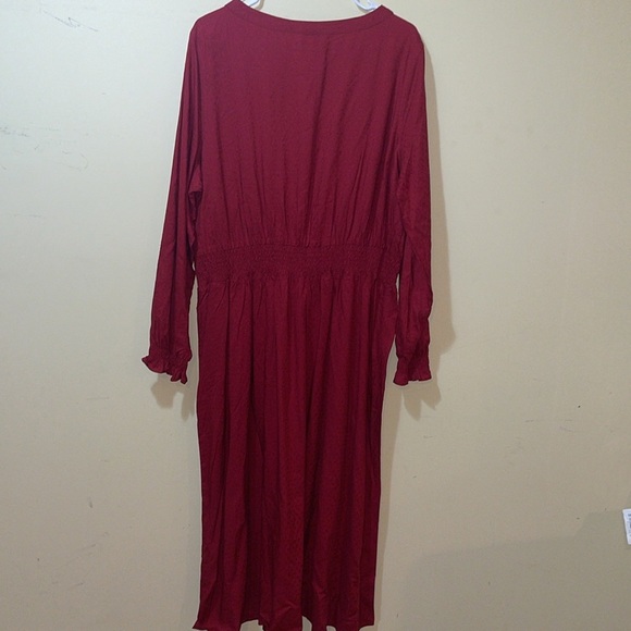 Women’s New Croft and Barrow Red Midi Dress Long Sleeve Smocked Waist An… - Picture 6 of 6